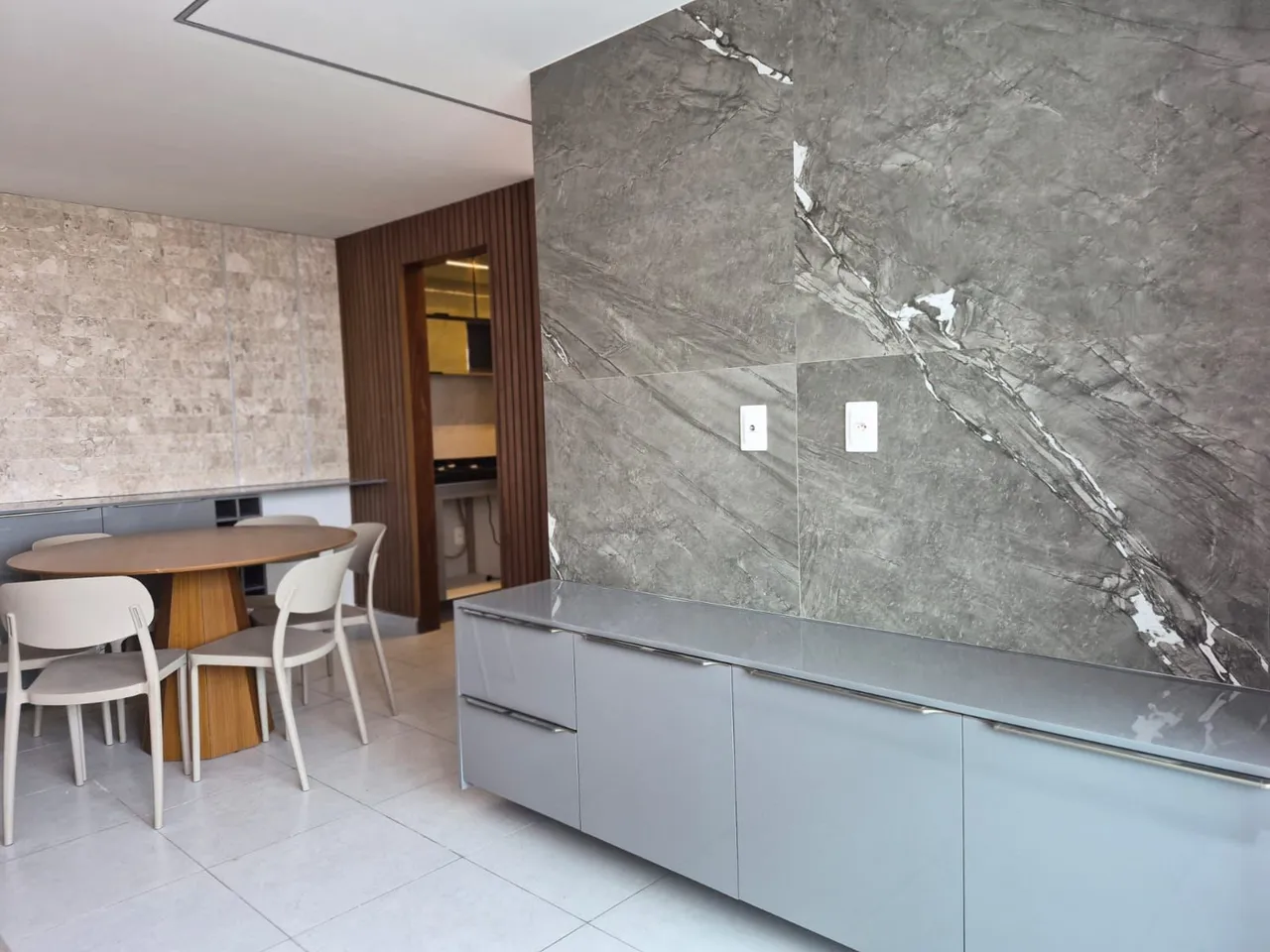 Furnished apartment with an open-plan kitchen and gas stove — photo 7