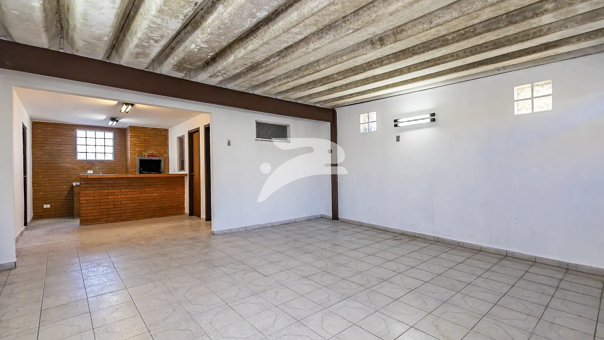 3-bedroom house with 3 bathrooms and 233 m² — photo 27