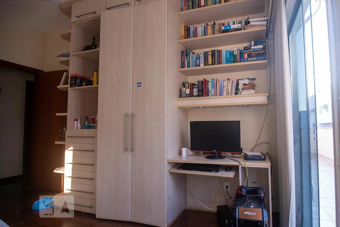 Furnished 3-bedroom apartment with private BBQ — photo 10