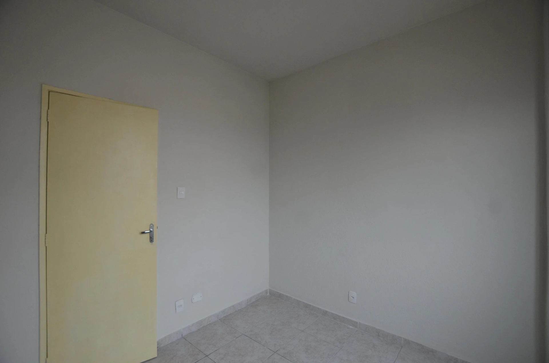 3-bedroom apartment with 2 bathrooms and no parking — photo 9