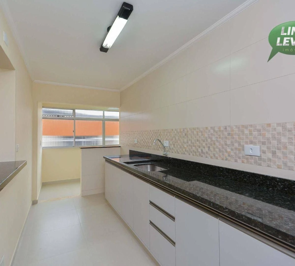 Apartamento de 3 quartos com máquina de lavar, Bacacheri — photo 2