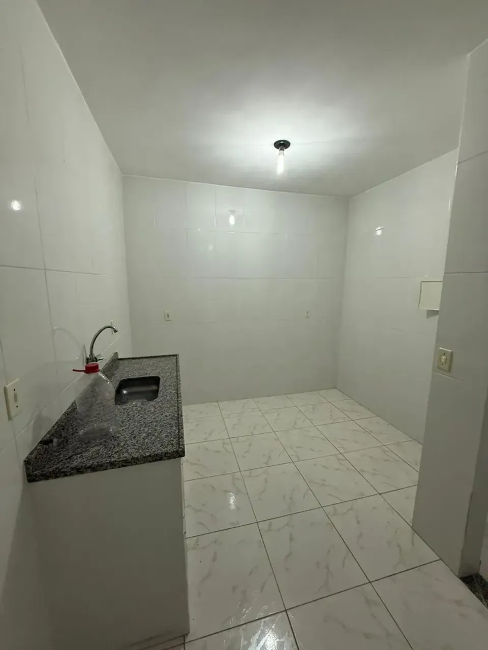 Casa duplex com 2 quartos e 2 banheiros — photo 2