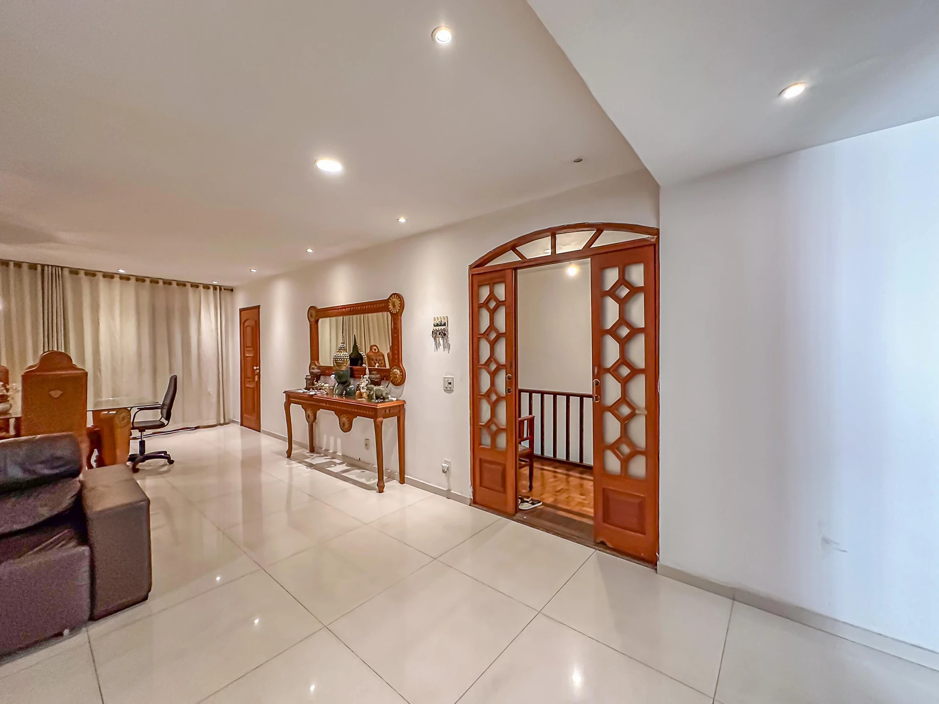 Furnished house with 3 bedrooms and a washing machine — photo 40