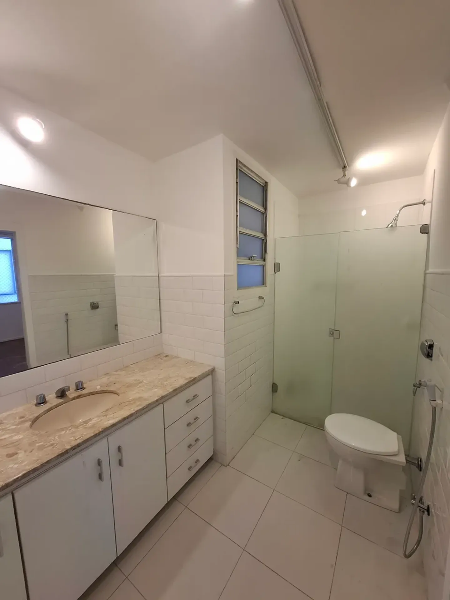 Apartment with 4 bedrooms, 4 bathrooms and 2 parking spaces — photo 24