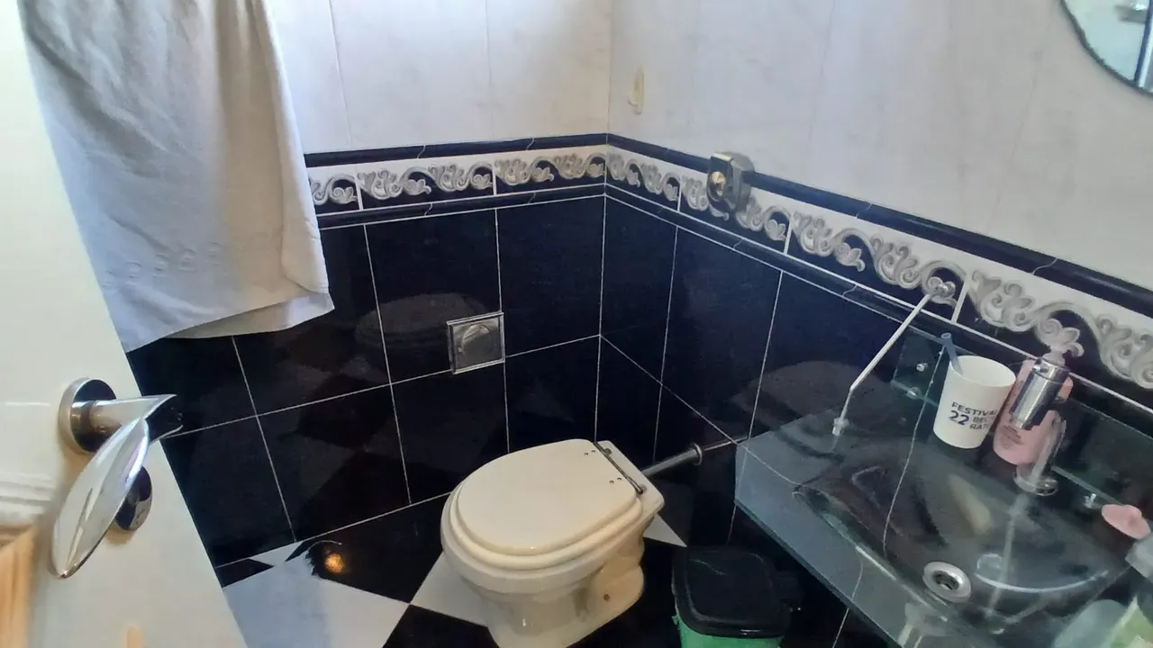 3-bedroom apartment with a bathtub in Rio de Janeiro — photo 12