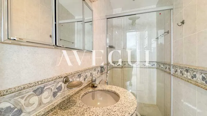 Casa sin amueblar con 4 dormitorios y 556 m² — photo 24