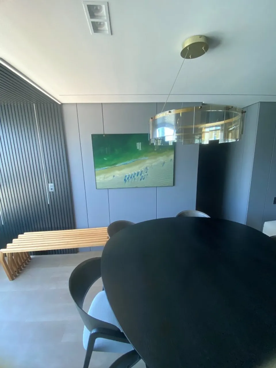 3-bedroom apartment in a building with a gym — photo 10