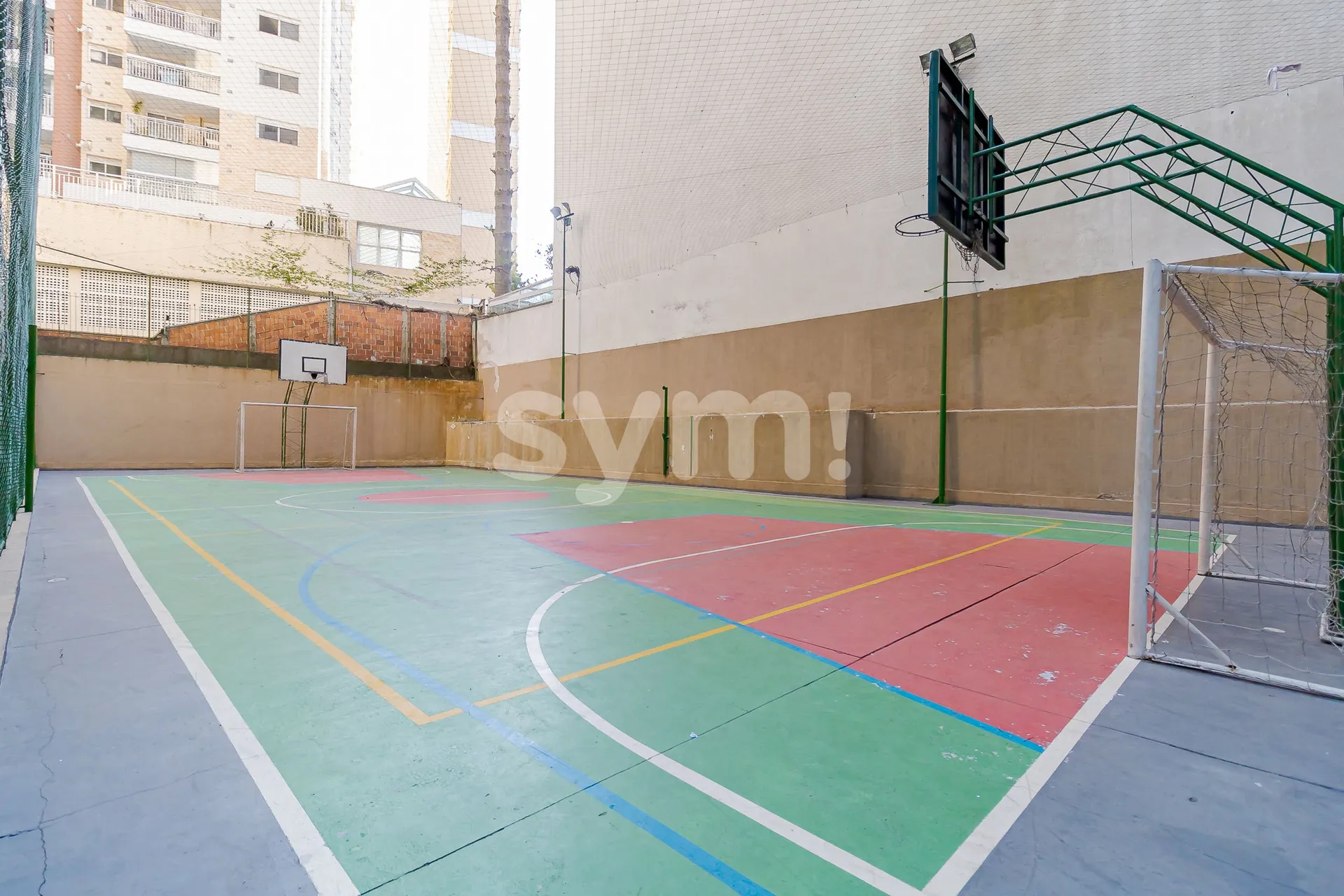 Apartamento mobiliado de 2 quartos com varanda envidraçada — photo 29