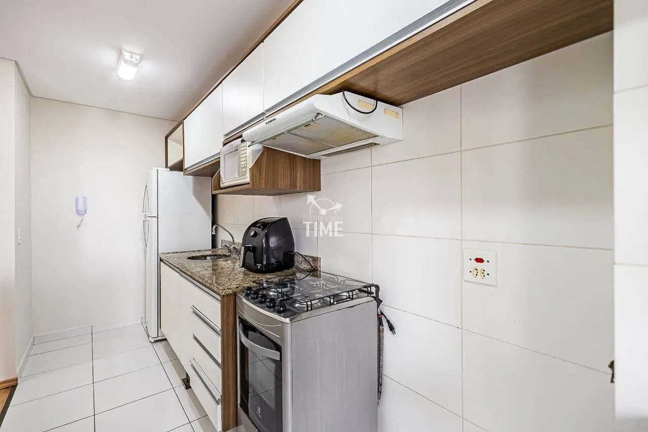 Деревянный пол или ламинат и 1 спальня: квартира 51 м² — photo 5