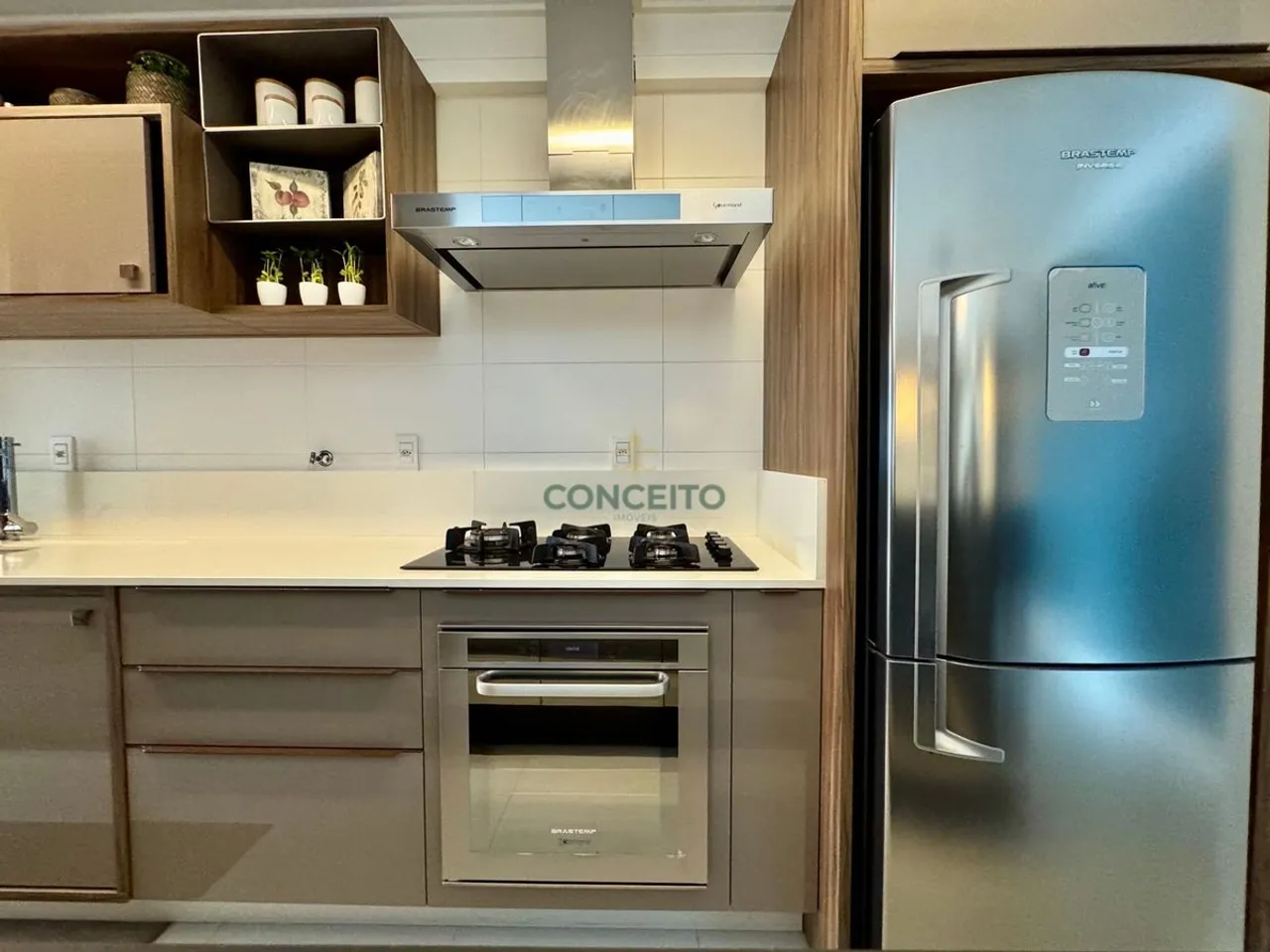 Furnished apartment, 94 m², with a water view — photo 19