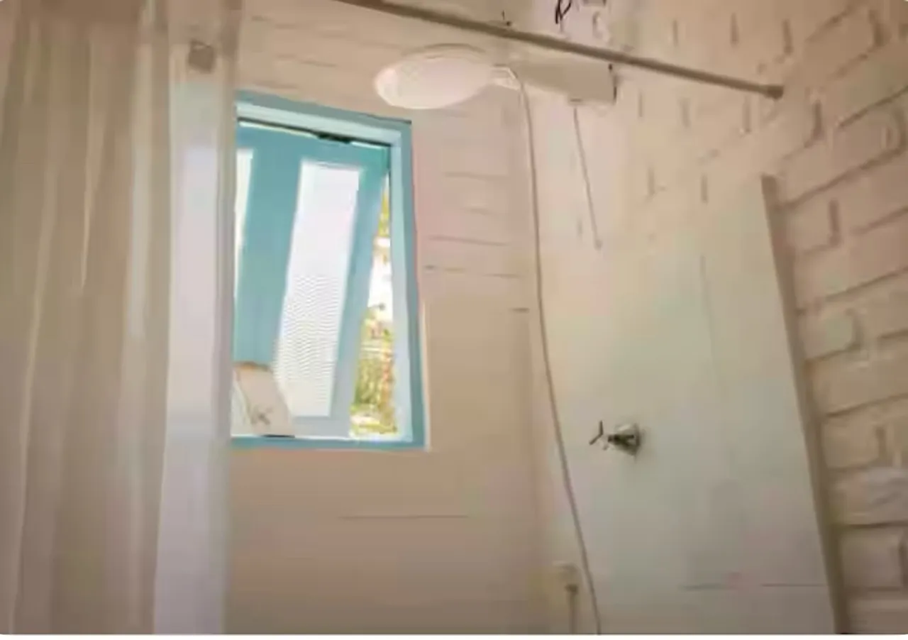 Furnished one-bedroom, 30 m² house in Florianópolis — photo 5