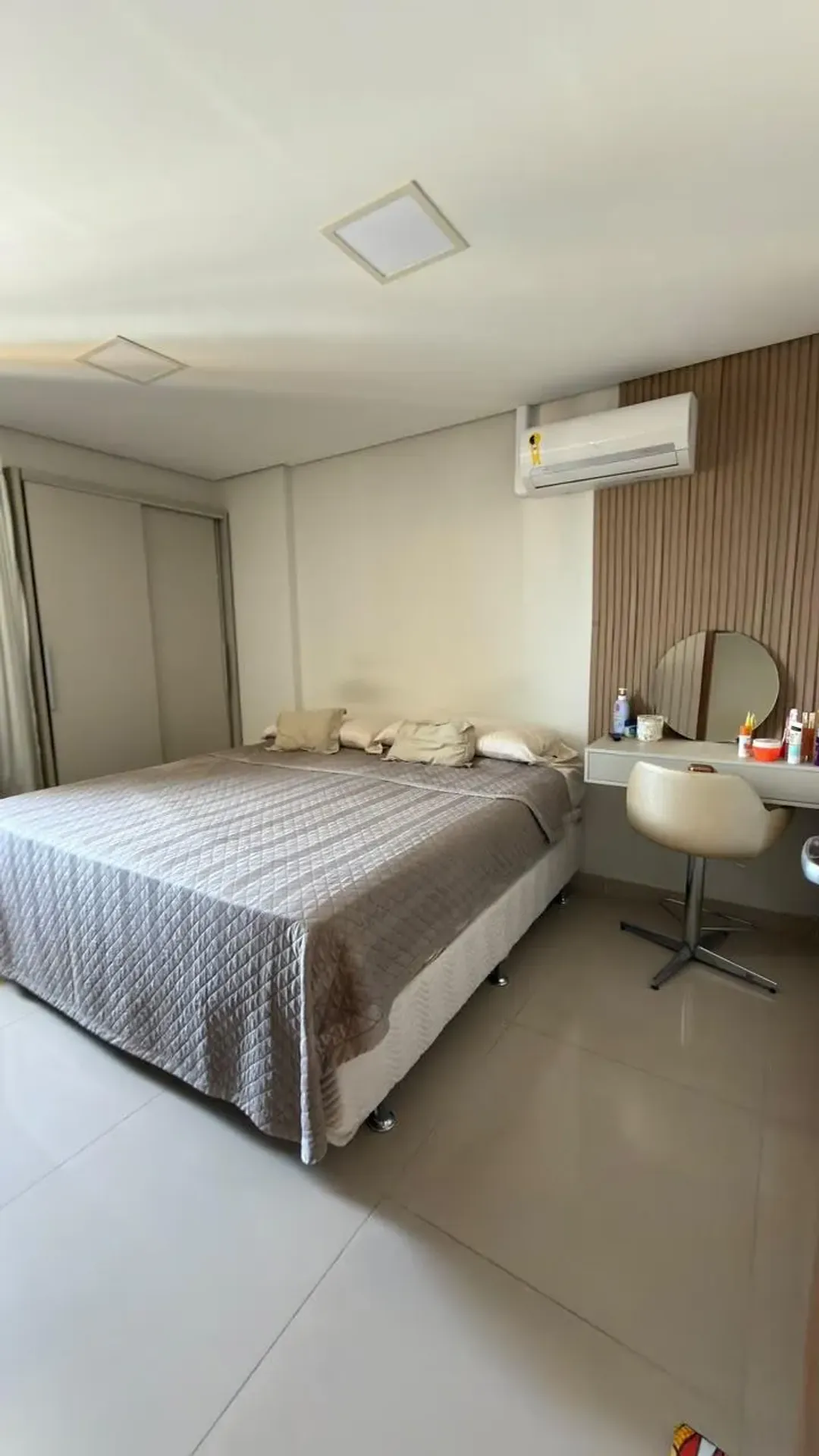Furnished apartment, 105 m², with a home office — photo 11
