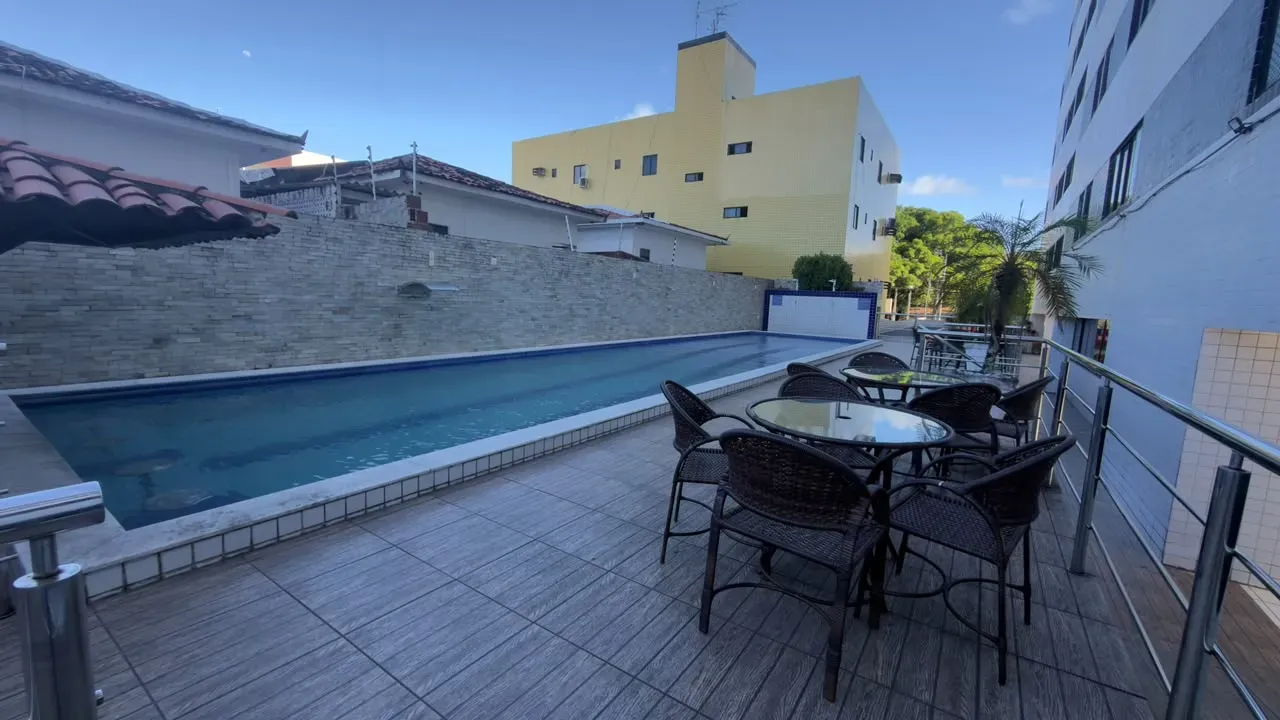 Unfurnished apartment with 2 bedrooms and 2 bathrooms — photo 13