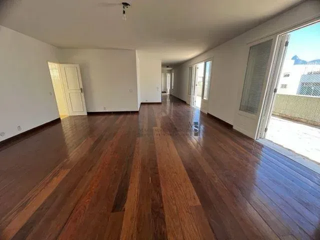 Apartamento com 4 dormitórios e varanda, 390 m² — photo 5