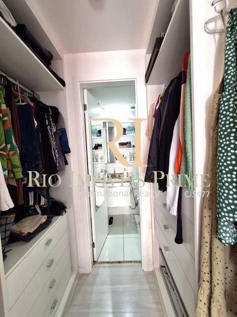 Furnished apartment with 2 bedrooms and balcony — photo 13