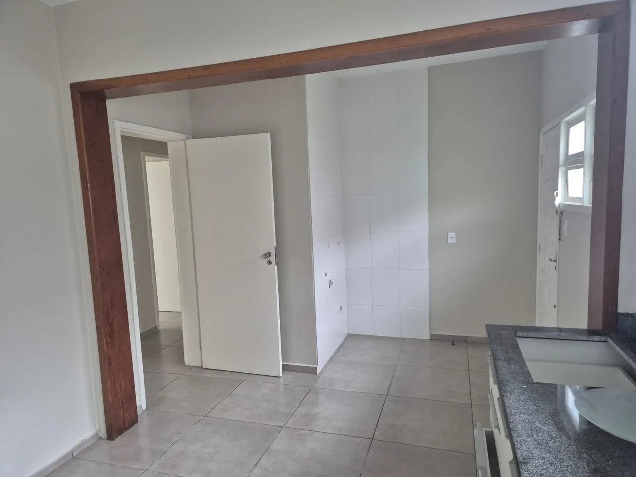 Casa de 200 m² e 3 quartos, Santa Mônica