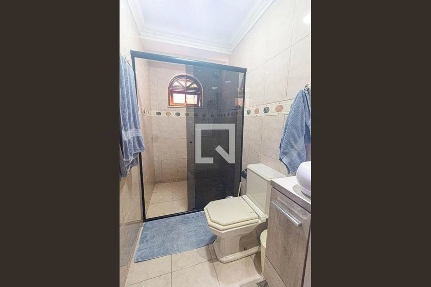Rental house with 4 en-suite bedrooms and 7 baths, 670 m² — photo 49