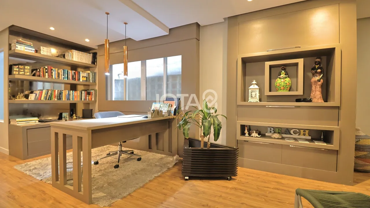 Furnished house with 4 bedrooms and open-plan kitchen — photo 12