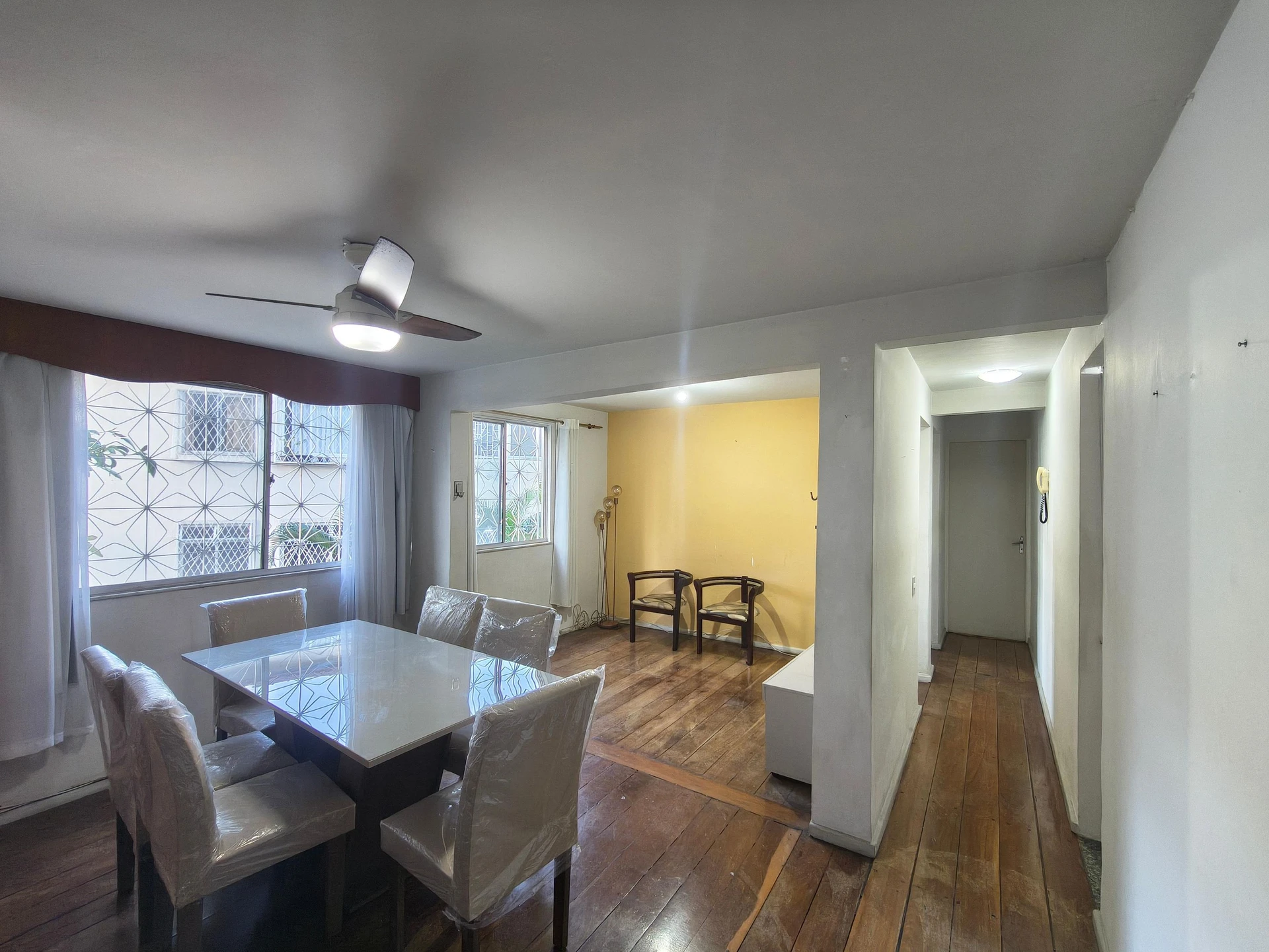Unfurnished apartment with 2 bedrooms and 1 parking space — photo 24