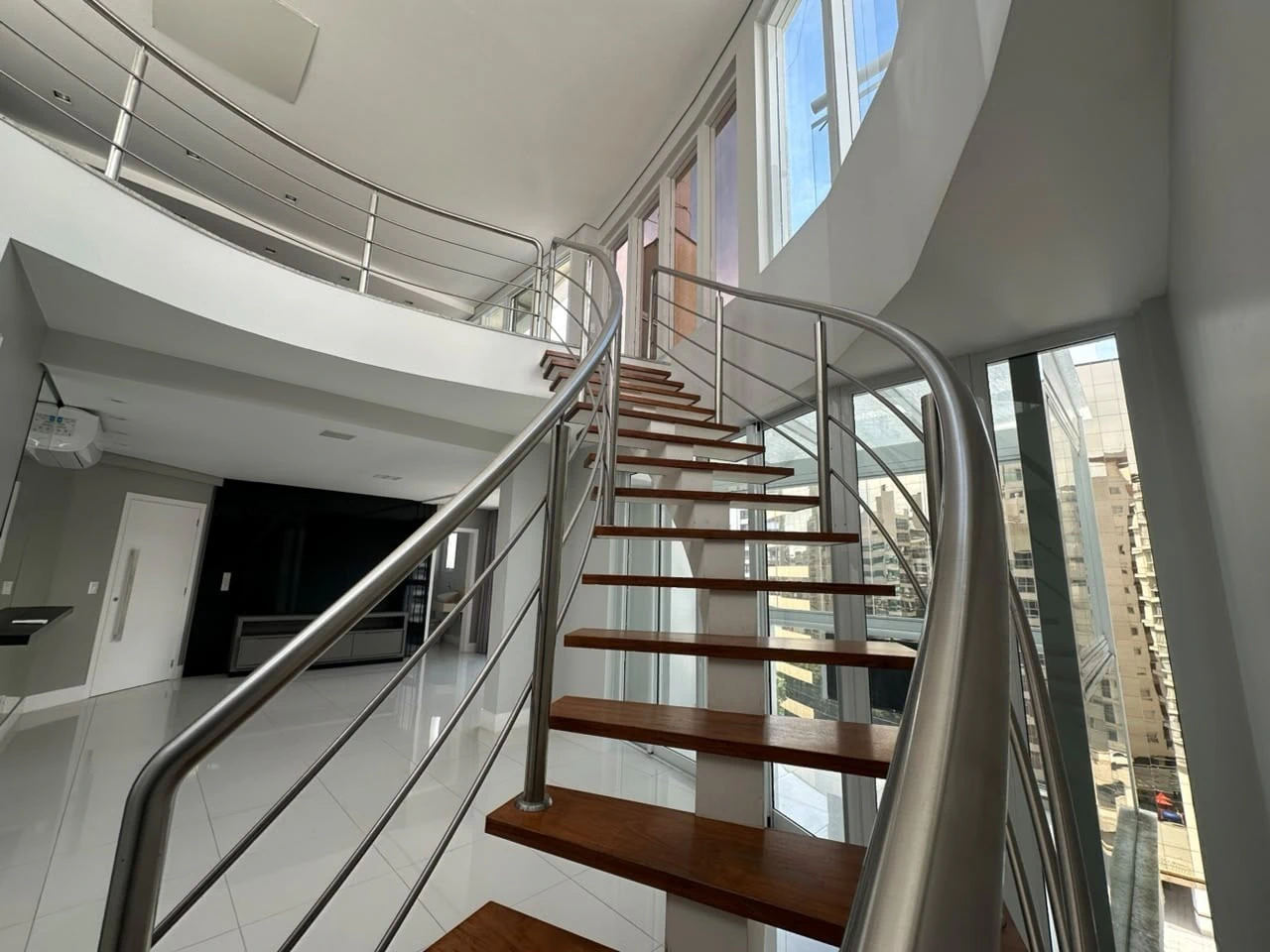 Ванна и 4 спальни: квартира 324 м² — photo 22