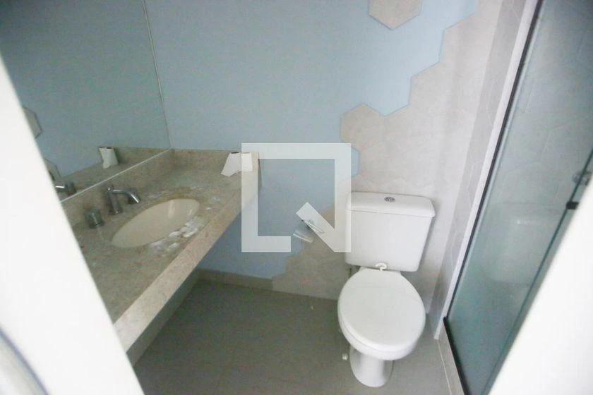 Apartment with 3 bedrooms and a balcony — photo 39