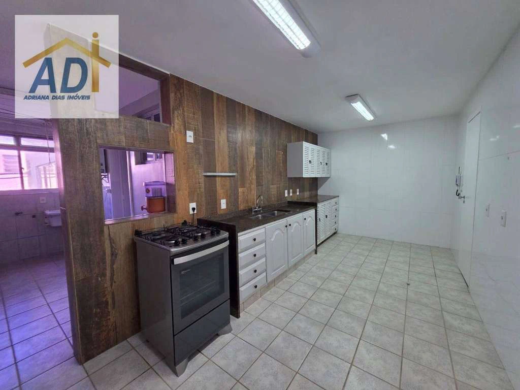Apartamento de 142 m² com 3 quartos e cozinha fechada — photo 10