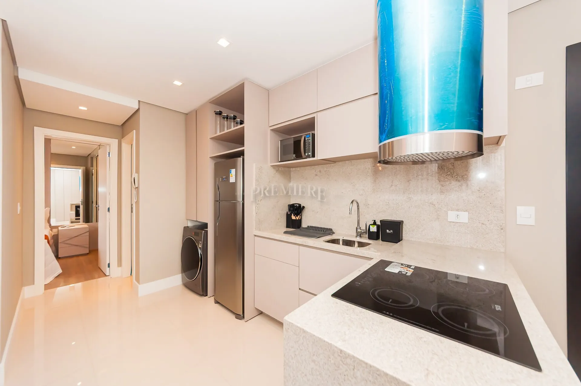 Furnished 63 m² apartment with 1 bedroom and 1 parking space — photo 6