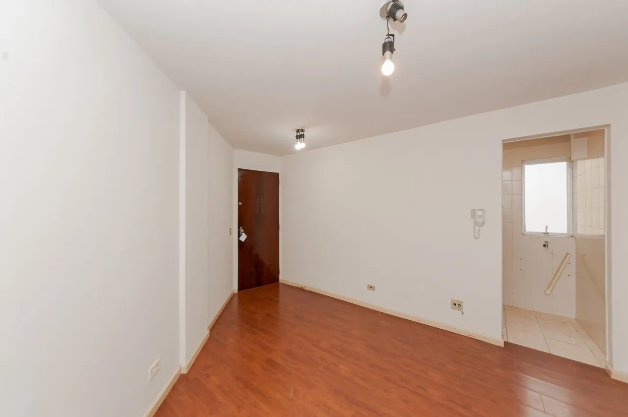 1-bedroom apartment with a balcony and 37 m² — photo 15