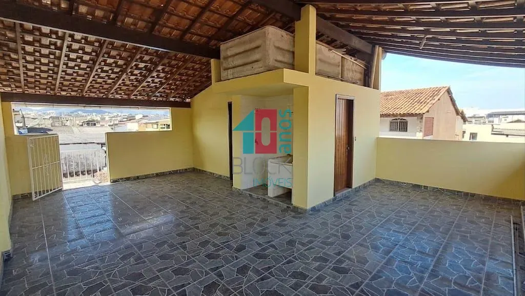 House with 3 bedrooms, balcony and private garden — photo 31