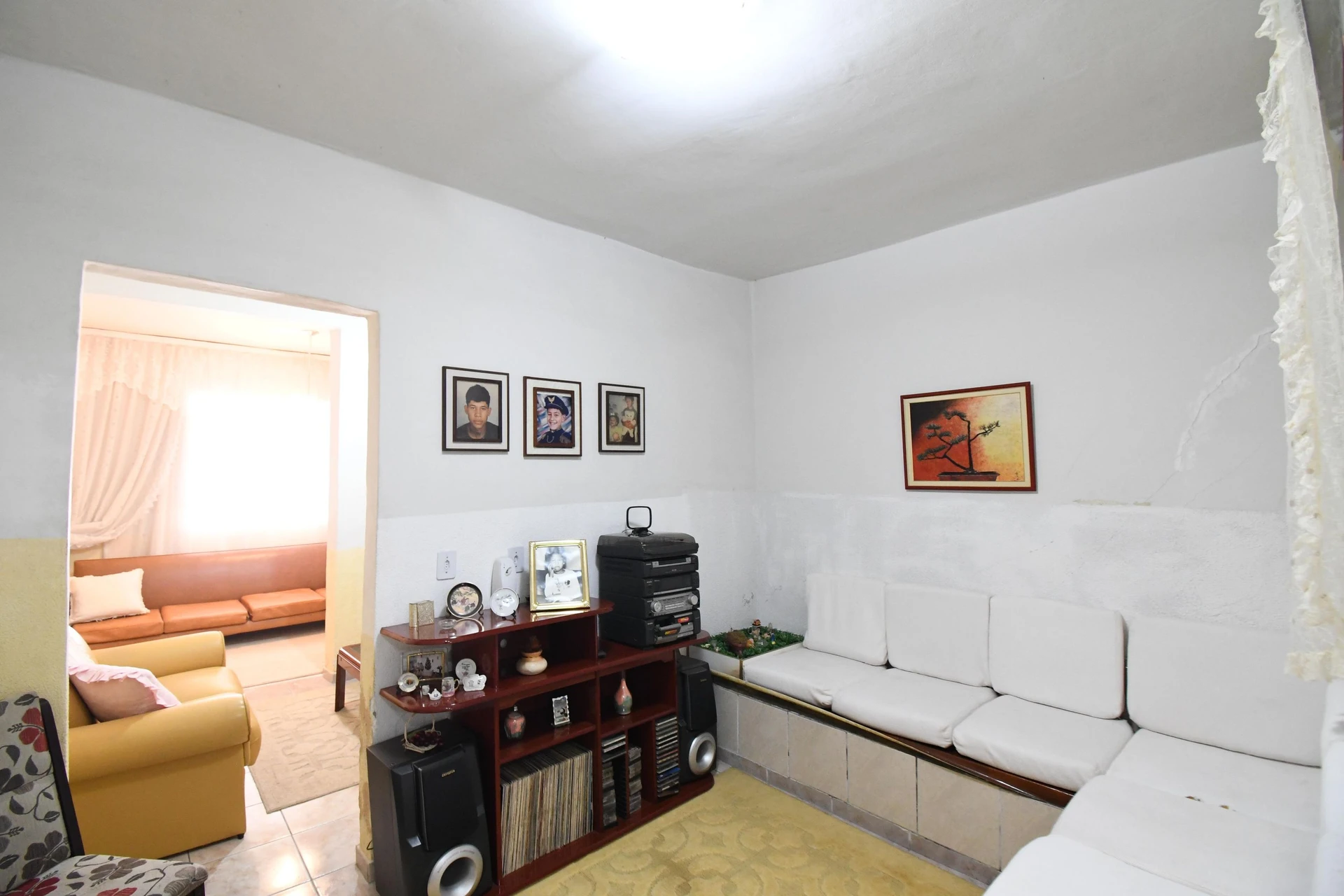 Casa de 55 m² con lavadora y balcón cerrado con vidrio — photo 25