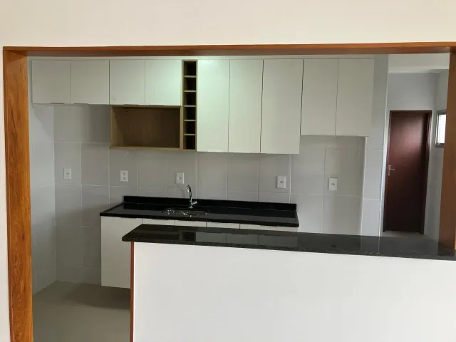 3-bedroom apartment with a mountain view in Rio de Janeiro — photo 4