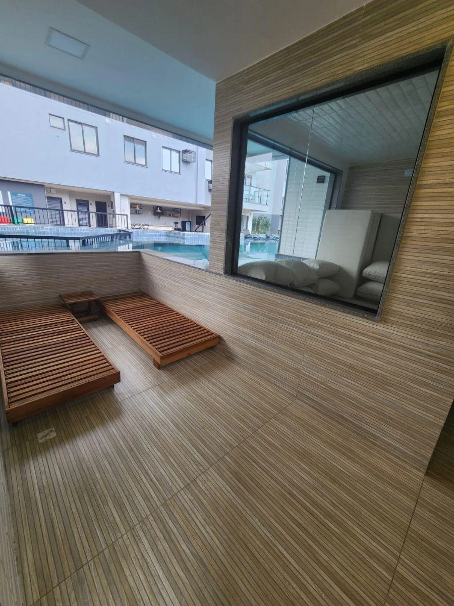 Квартира 65 м² з видом на гори та пральною машиною — photo 28