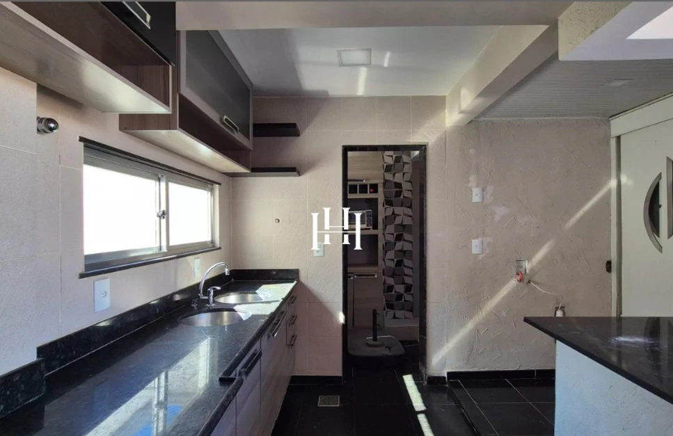 180 m² apartment with 2 bedrooms and integrated open kitchen — photo 11