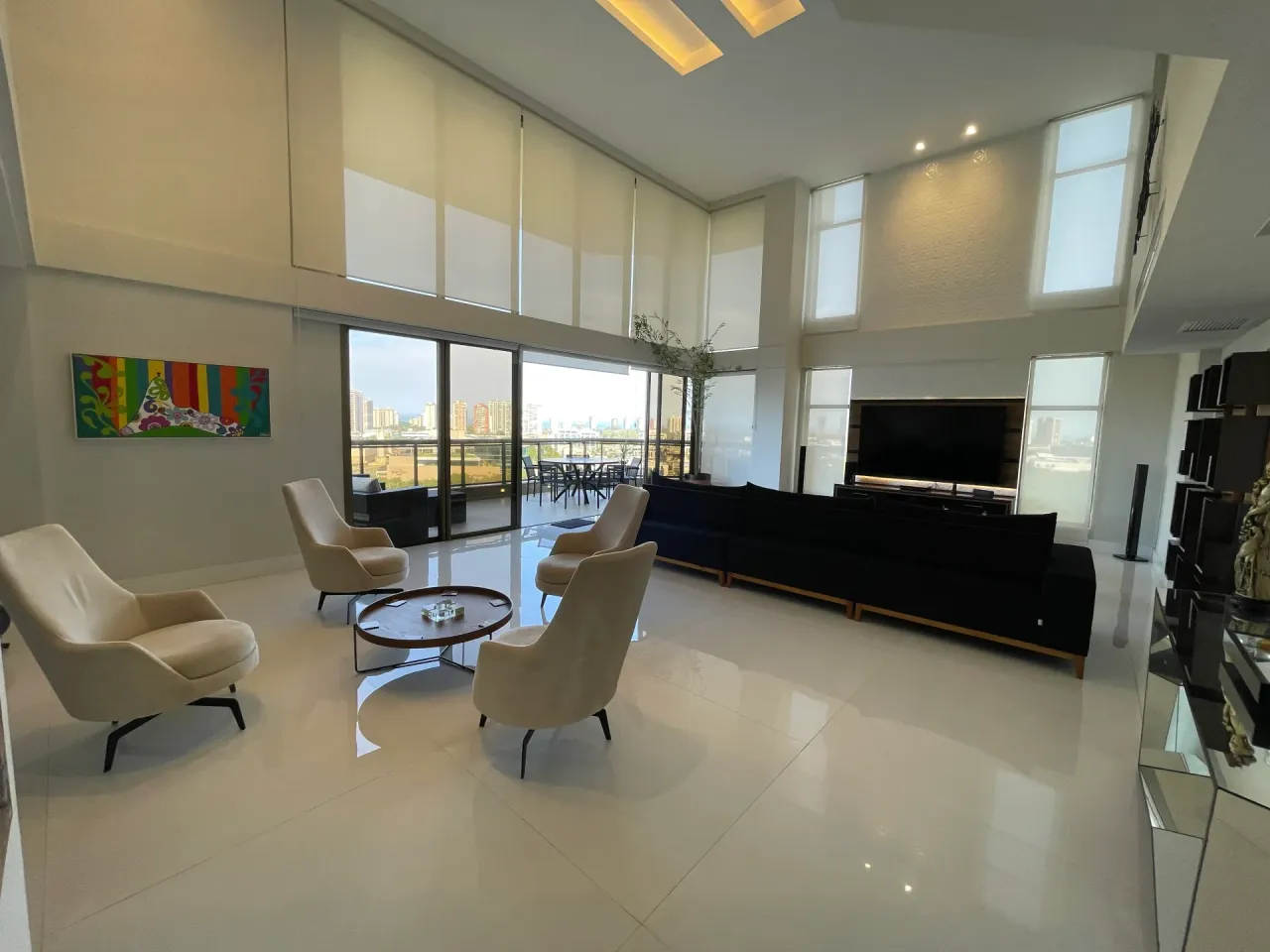 Apartamento de 4 dormitorios con balcón acristalado y 267 m² — photo 9