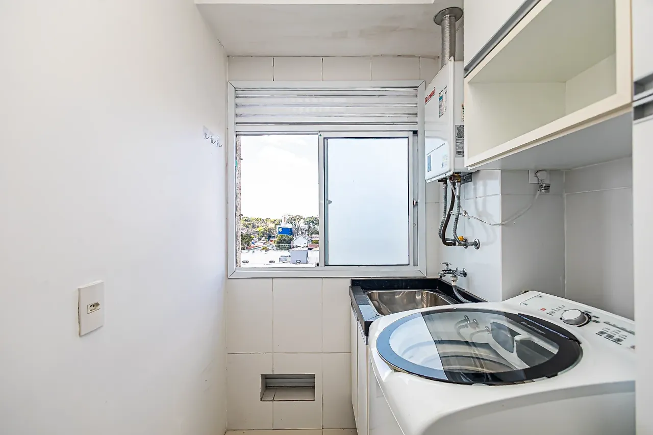 2-bedroom apartment with an open-plan kitchen — photo 15