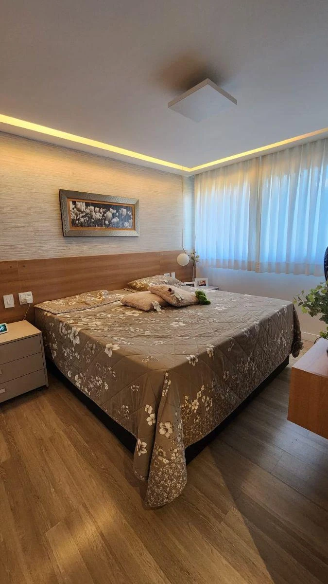 160 m² furnished apartment with 5 bedrooms and 3 parking — photo 21