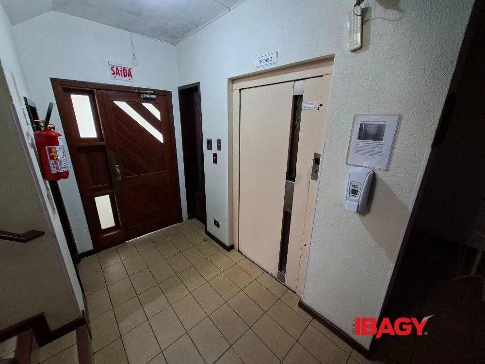 Unfurnished apartment with 2 bedrooms and 62 m² — photo 7