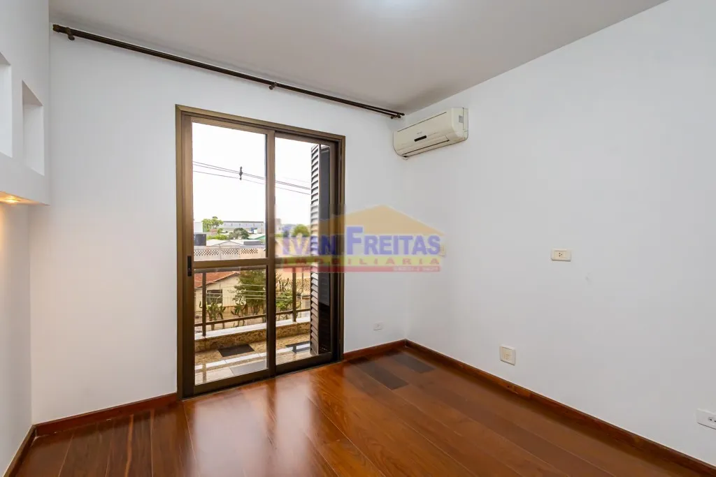 House with 5 bedrooms and balcony, plus 5 parking spots — photo 31
