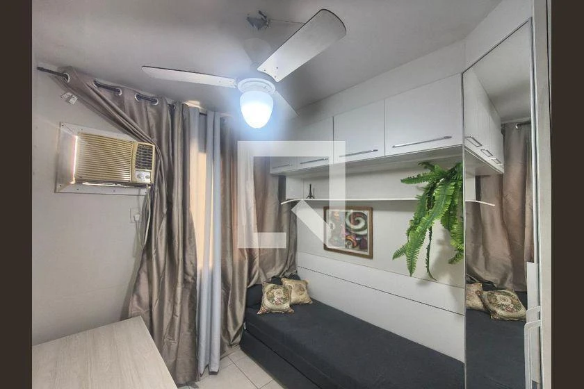 2-bedroom apartment with a home office — photo 24