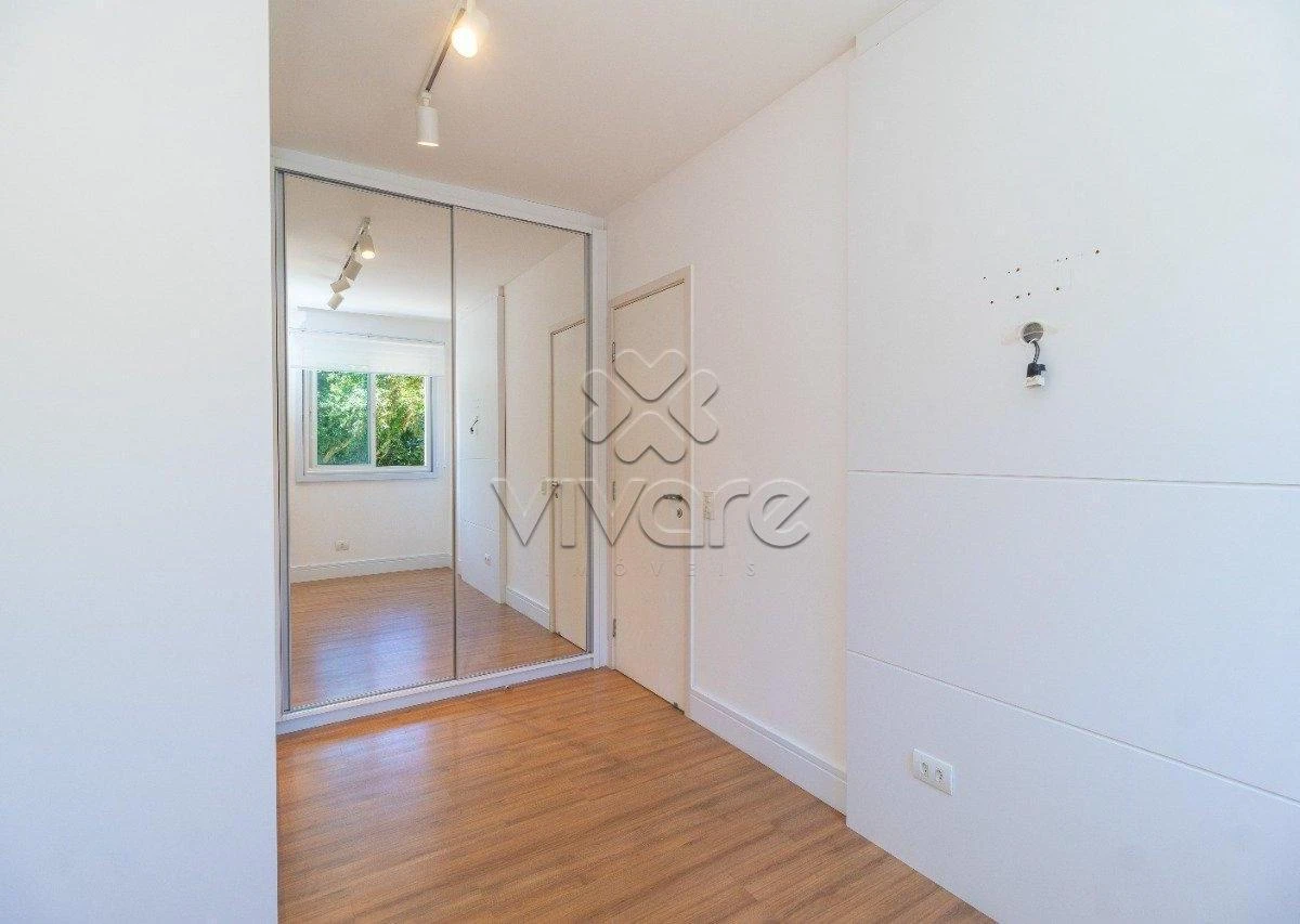 2-bedroom apartment with a washing machine — photo 33