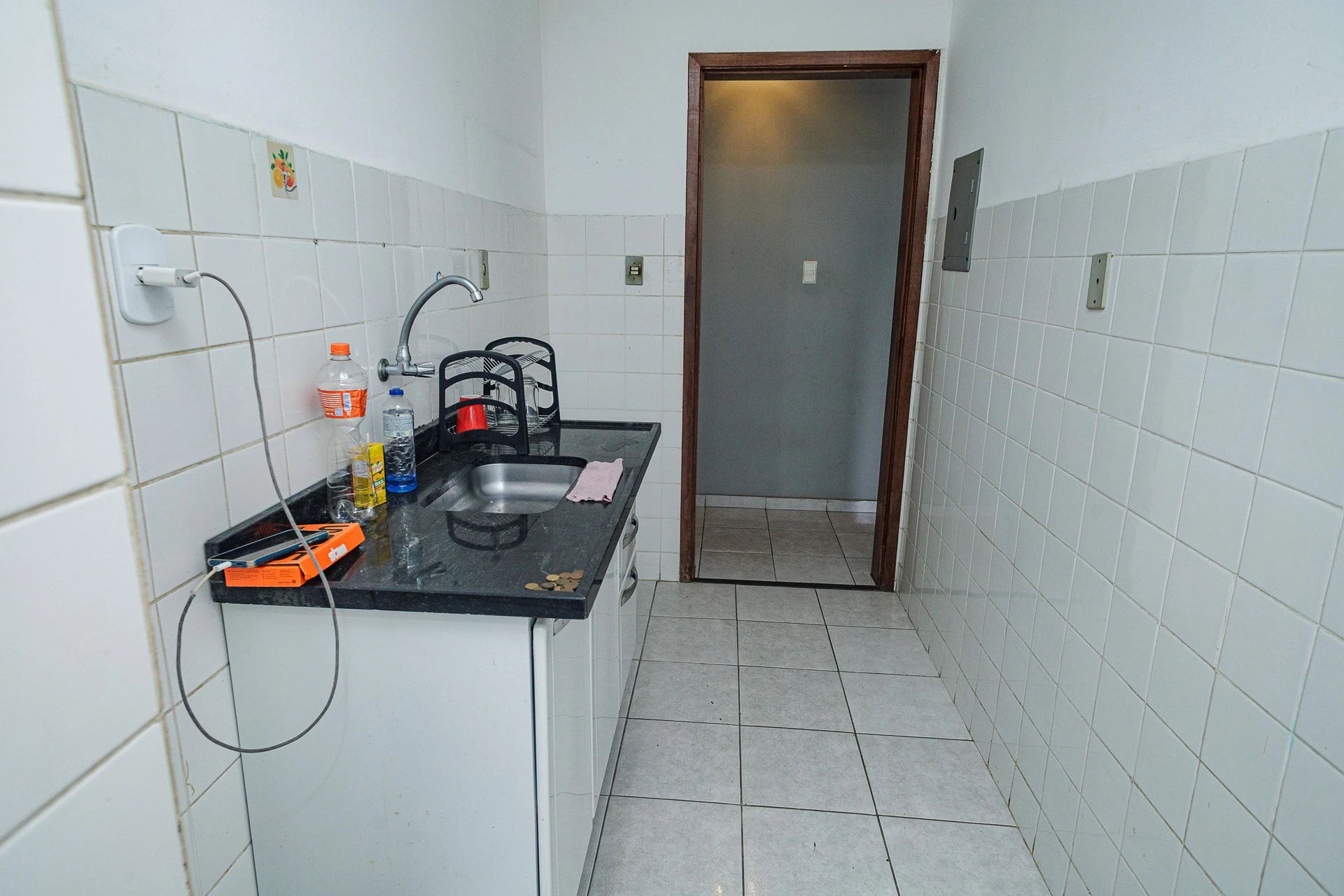Unfurnished 2-bedroom apartment with 1 bathroom — photo 13