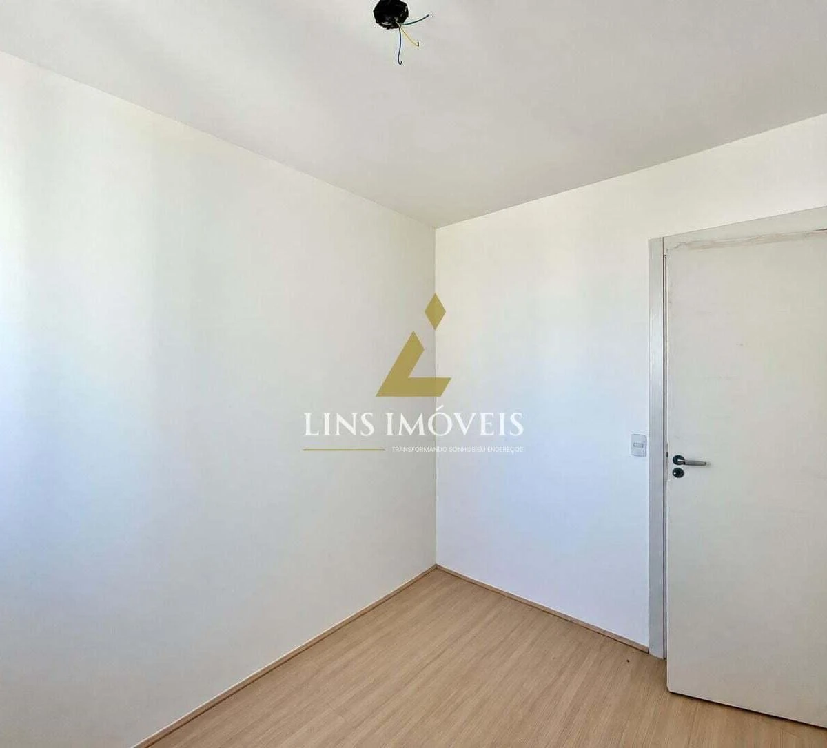 63 m² apartment with a home office and a mountain view — photo 13
