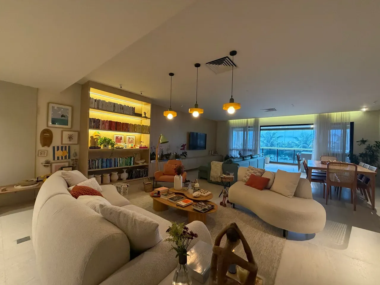Furnished apartment, 231 m², with a private pool