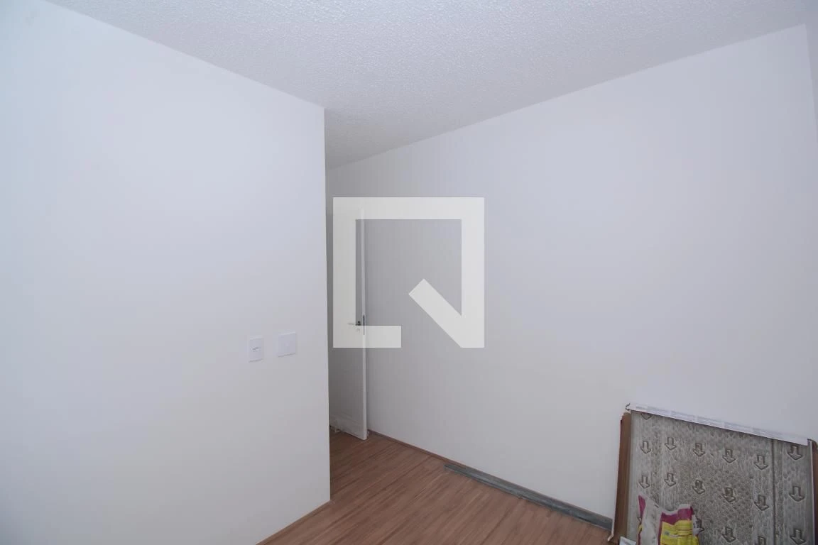 2-bedroom apartment in a building with a gym — photo 45