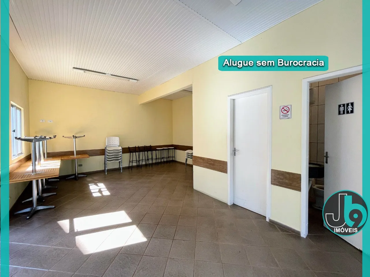 360 m² townhouse with 3 en-suite bedrooms and parking — photo 58