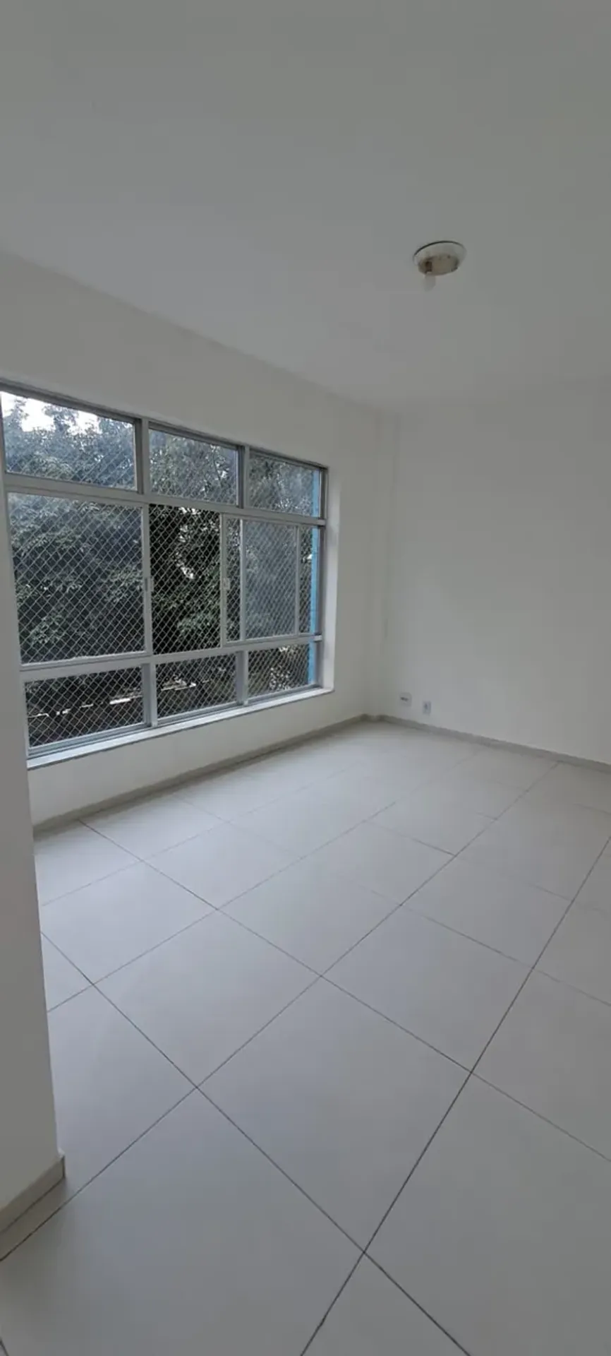 112 m² unfurnished apartment on the 4th floor with city view — photo 19