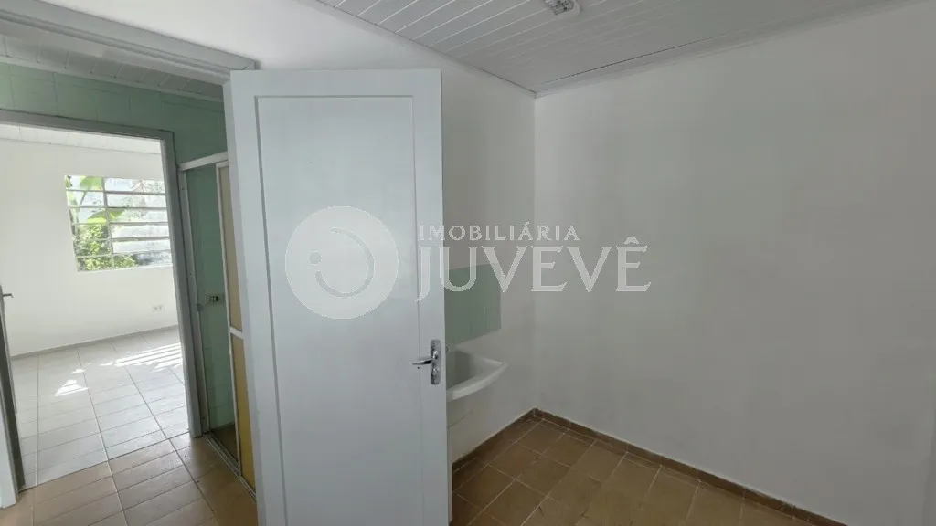 Unfurnished 125 m² house with 3 bedrooms — photo 27