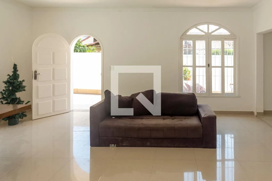 House, 140 m², with a garden — photo 13