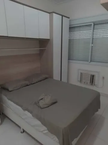 2-bedroom apartment with 1 parking space and living room — photo 14