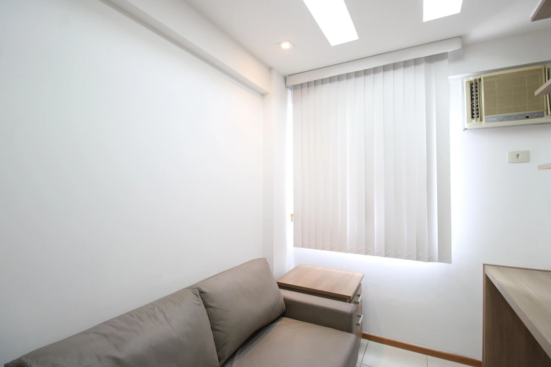 Apartment with 3 bedrooms and 2 bathrooms plus balcony — photo 23